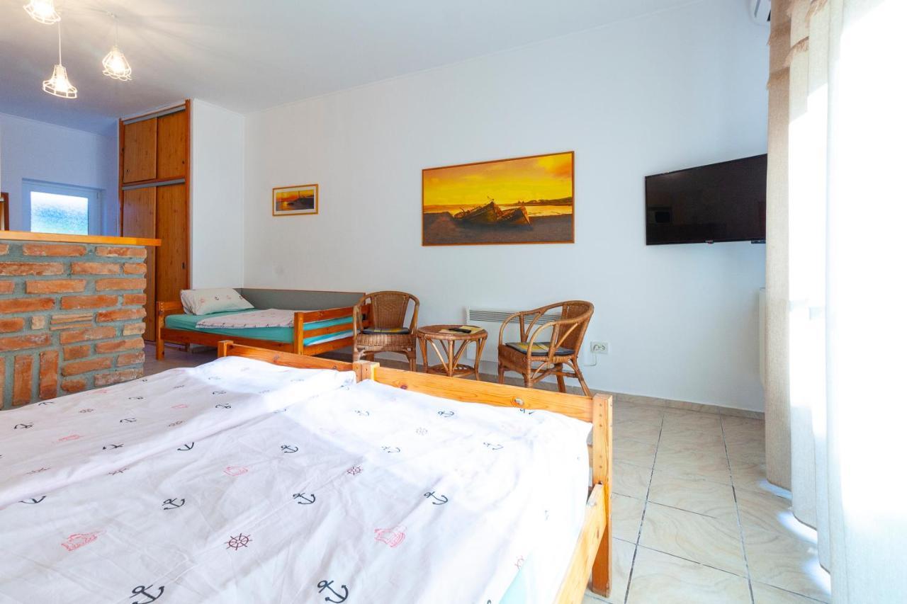 Casa Ana Hotel Vama Veche Buitenkant foto
