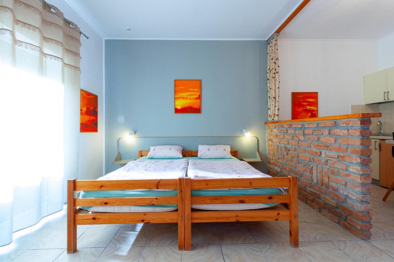 Casa Ana Hotel Vama Veche Buitenkant foto