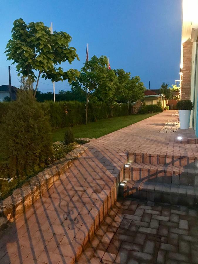 Casa Ana Hotel Vama Veche Buitenkant foto