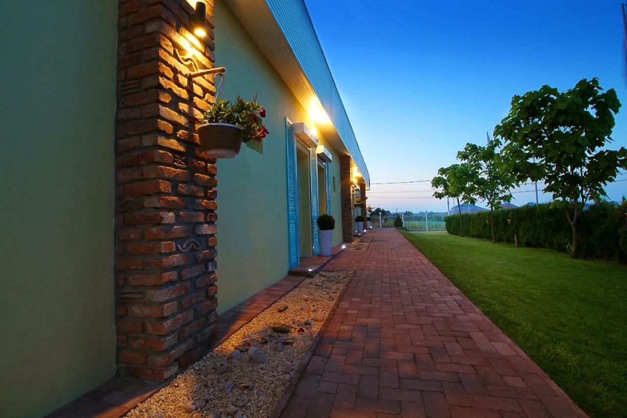 Casa Ana Hotel Vama Veche Buitenkant foto