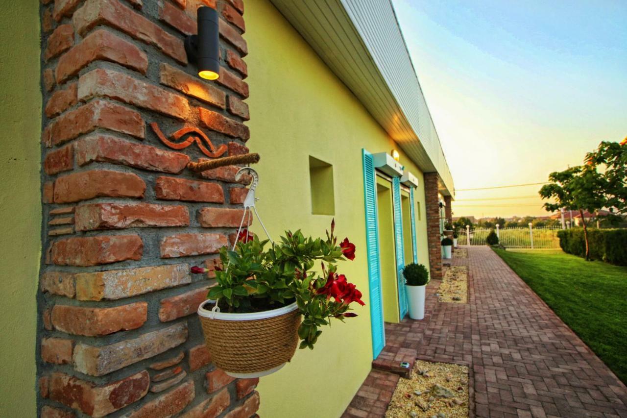 Casa Ana Hotel Vama Veche Buitenkant foto